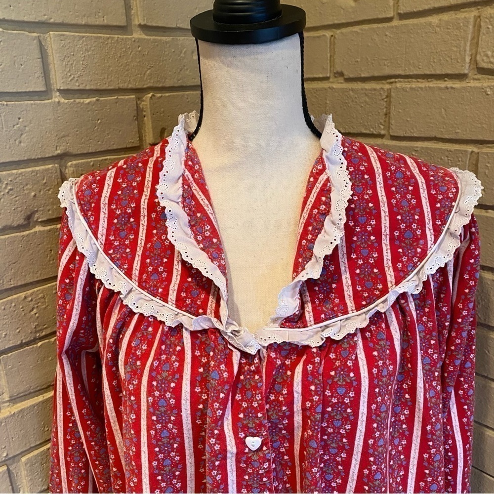 Lanz of Salzburg Red Floral Heart Print Flannel Nightgown Long Medium M Womens - Picture 3 of 10